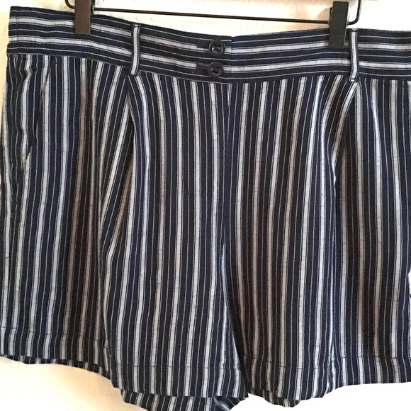 Loft Striped shorts - Picture 1 of 7
